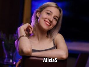 AliciaS