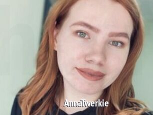 AnnaTwerkie