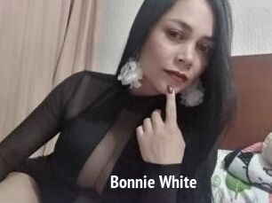 Bonnie_White