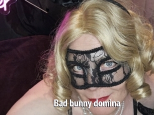Bad_bunny_domina