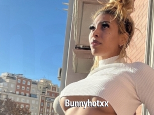 Bunnyhotxx