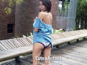 CutexAntonia