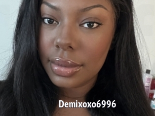 Demixoxo6996