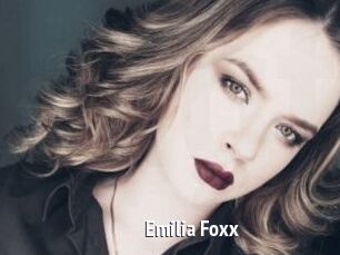 Emilia_Foxx