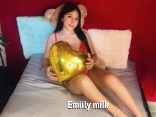 Emiily_milk