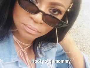 Hooty_stepmommy