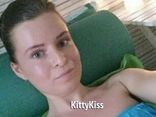 KittyKiss_