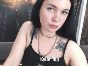 Kylie_Top