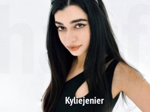 Kyliejenier