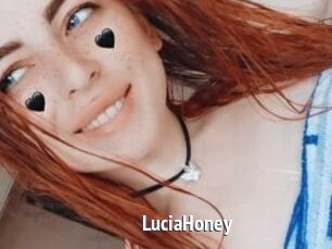 LuciaHoney