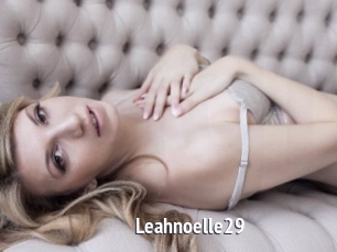 Leahnoelle29