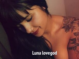 Luna_lovegod