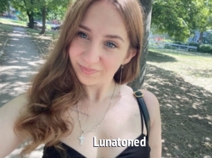 Lunatoned