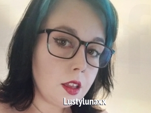 Lustylunaxx