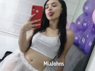 MiaJohns