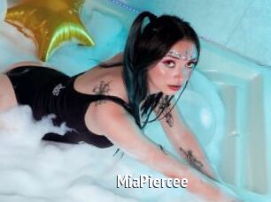 MiaPiercee
