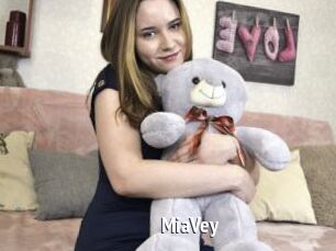MiaVey