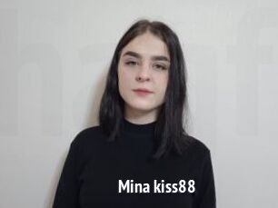 Mina_kiss88