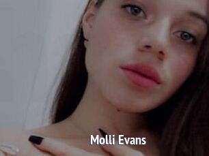 Molli_Evans
