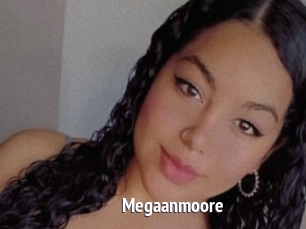 Megaanmoore