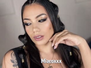 Miacoxxx