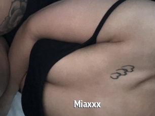 Miaxxx