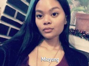 Mia_yung