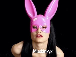 Misskinkyx