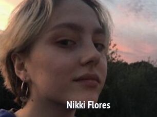 Nikki_Flores