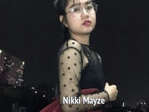 Nikki_Mayze