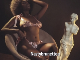 Nastybrunettee