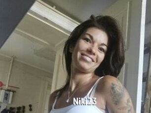 Niki23