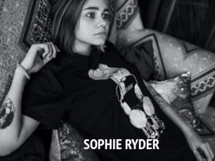 SOPHIE_RYDER
