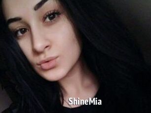 ShineMia