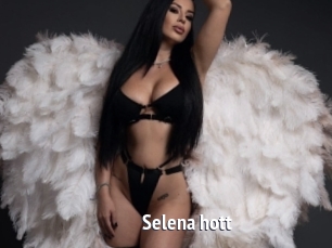 Selena_hott