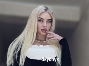 Skyonyx