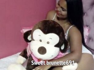 Sweet_brunette691