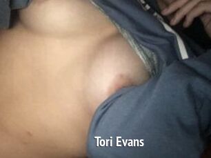 Tori_Evans